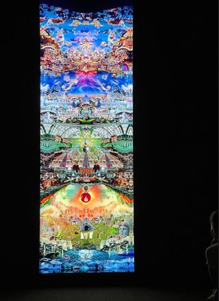 LG's videowall displays bring bright colors and stunning visuals to an art museum in Miami.