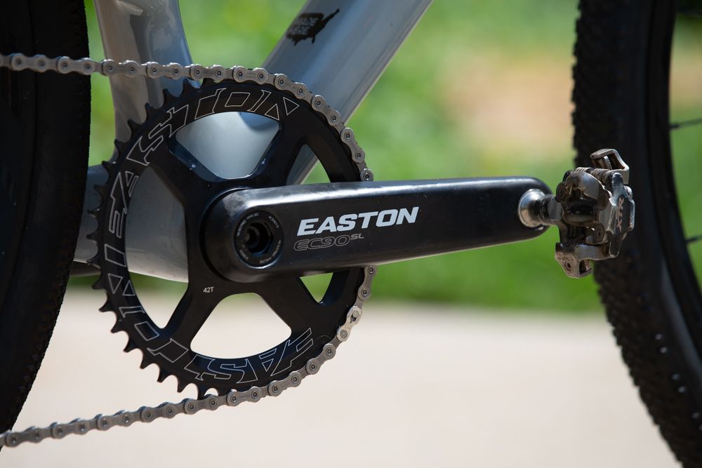 Easton EC90SL carbon cranks are complemented by Easton bar, stem, seatpost, and wheels