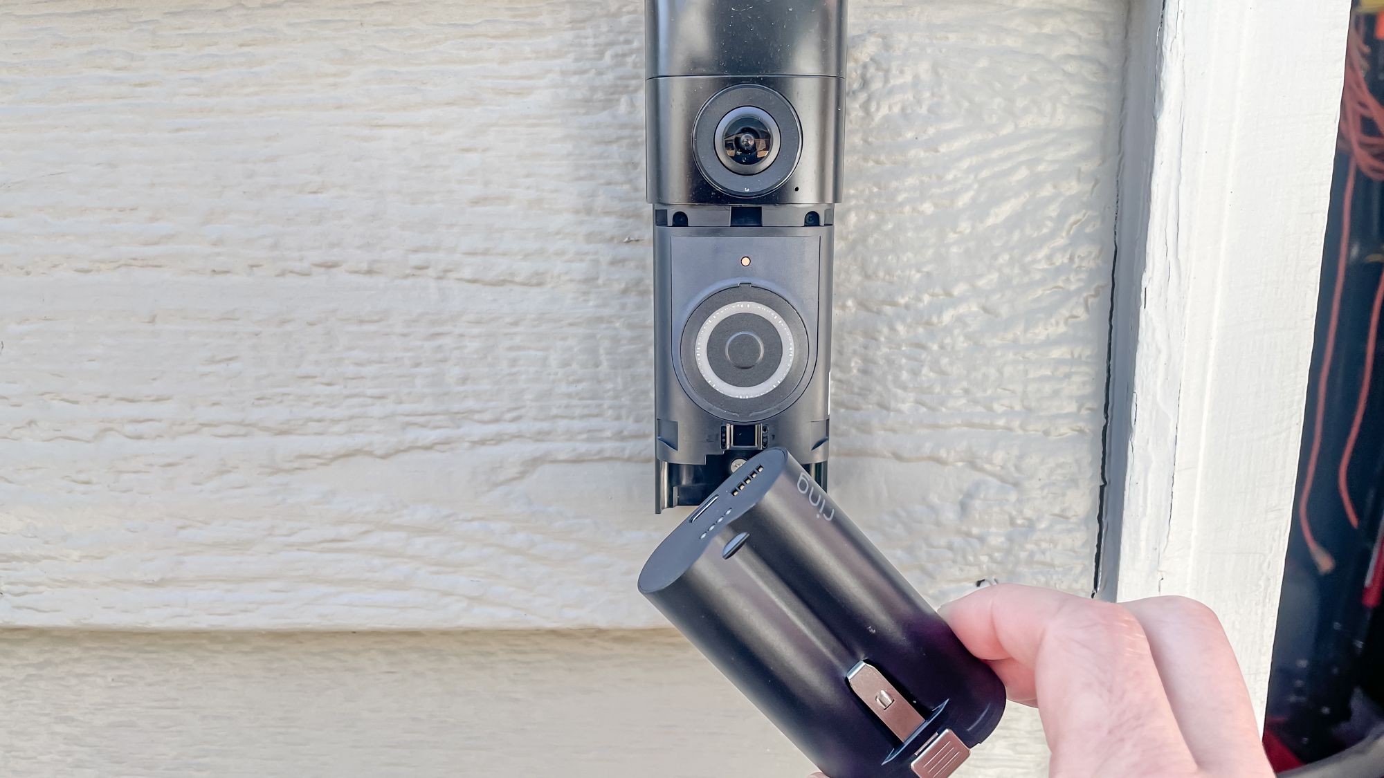 Ring Battery Doorbell Pro Retinal 4K battery