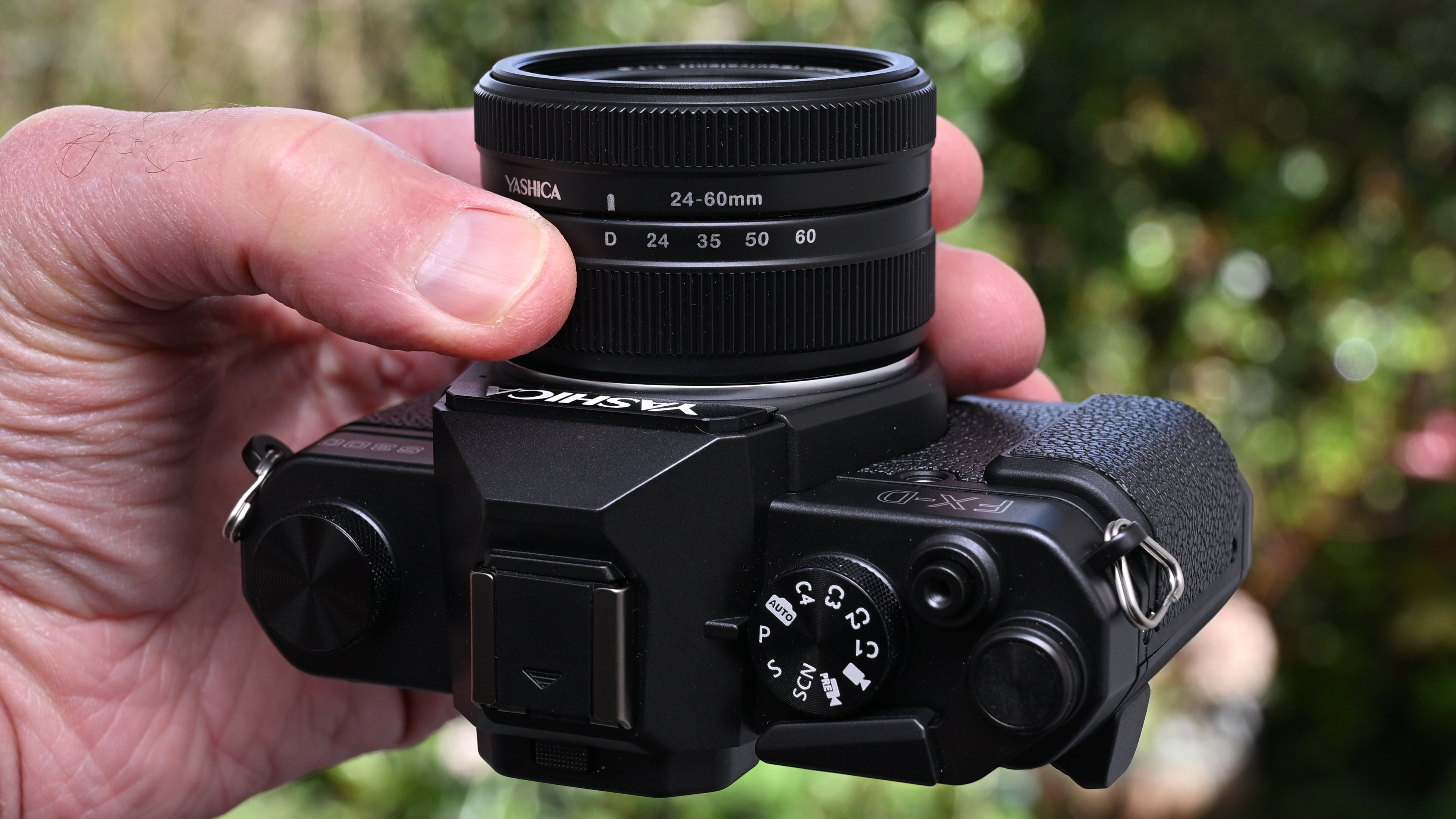 Yashica FX-D S300 product shot