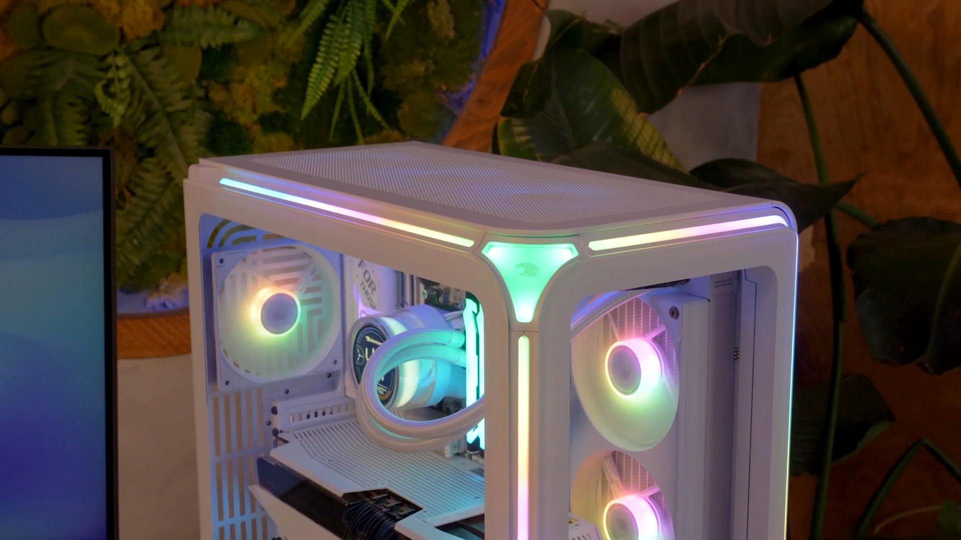 The updated RGB strips on the new iBUYPOWER Gen X gaming PC case