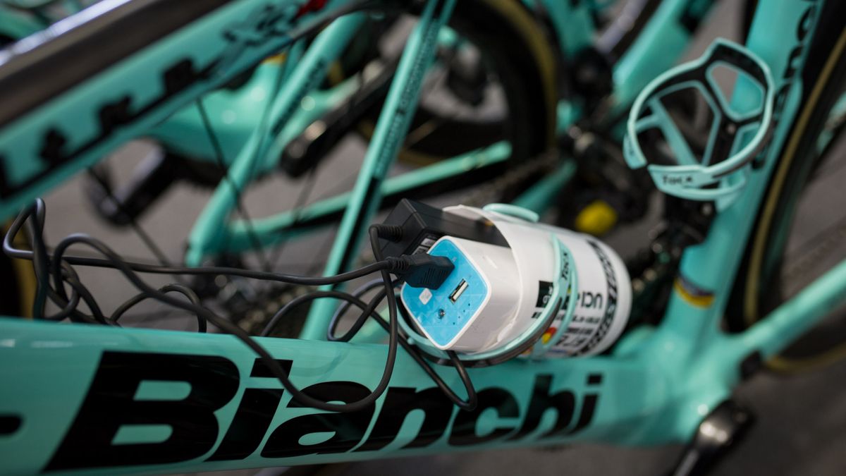 No outlet to charge electronic drivetrains? No problem, just use a power bank