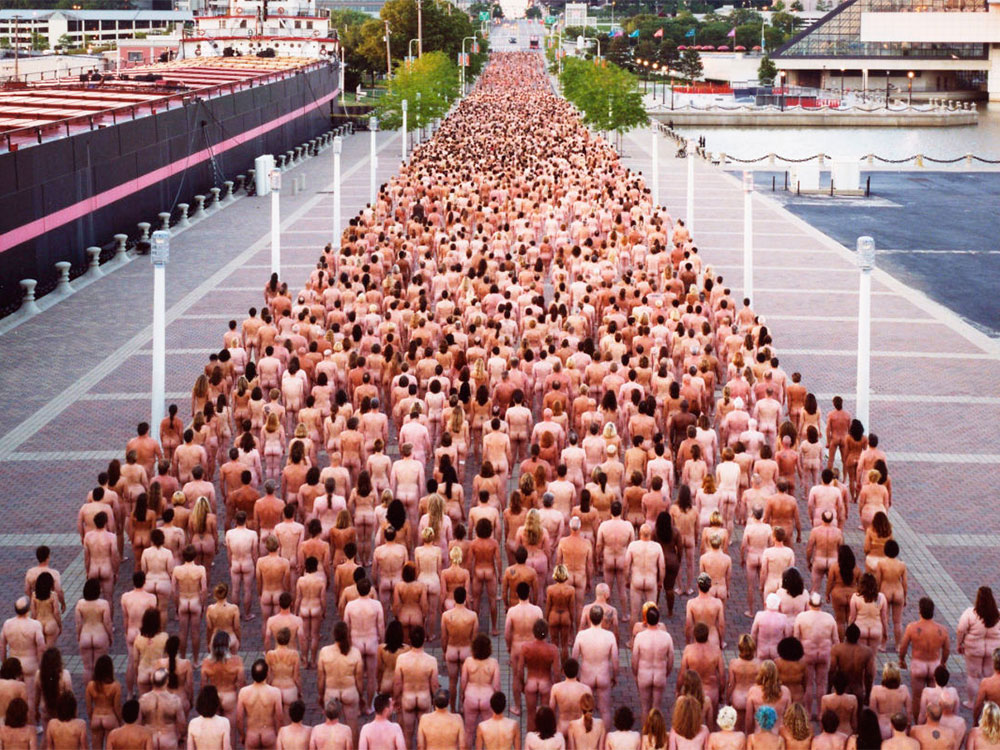 100 naked women