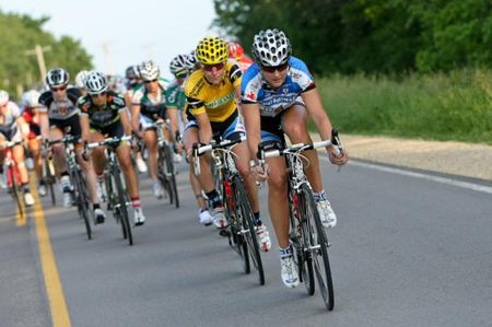 Lauren Tamayo (Peanut Butter & Co) setting pace on the front of the field.