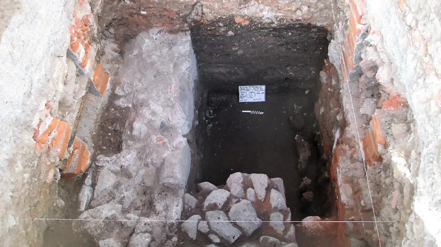The excavation pit of the Aztec dwelling (Image credit: INAH)