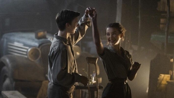 Orlando Schwerdt and Ariella Glaser in White Bird: A Wonder Story