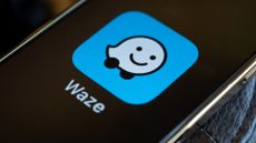 Waze on iPhone 16 Pro Max