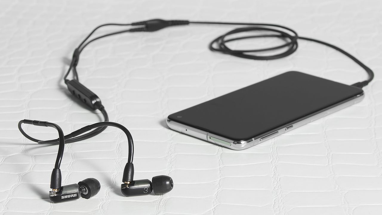 Shure Aonic 3