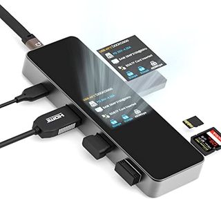 DockCase's 7-in-1 USB Hub comes with a smart display.