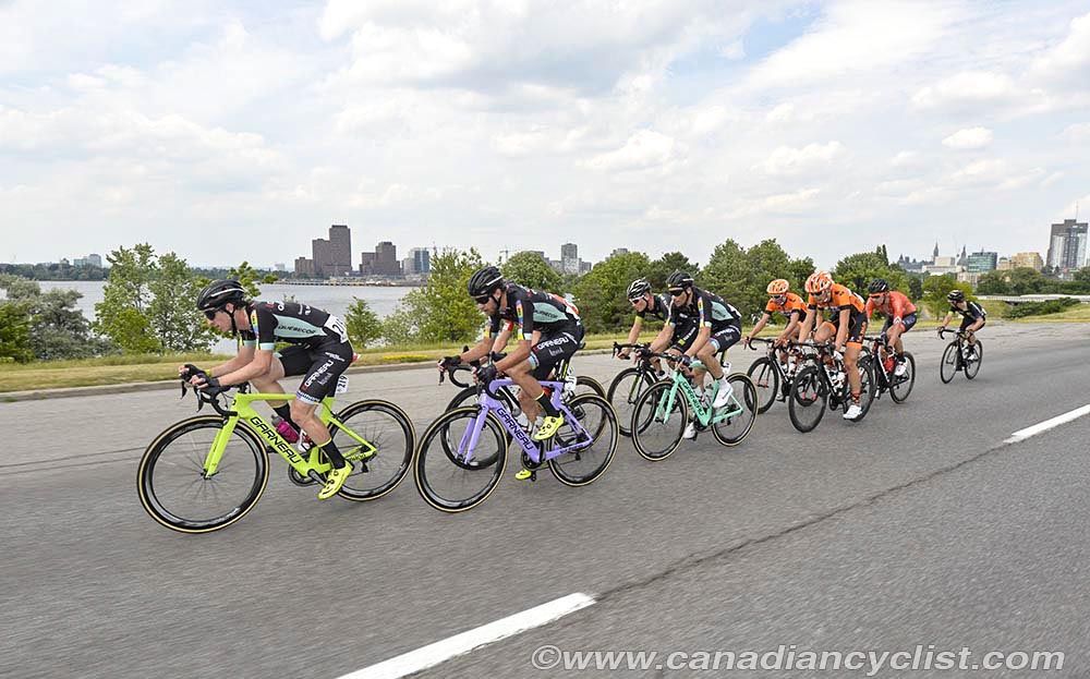 The initial 10 rider break break
