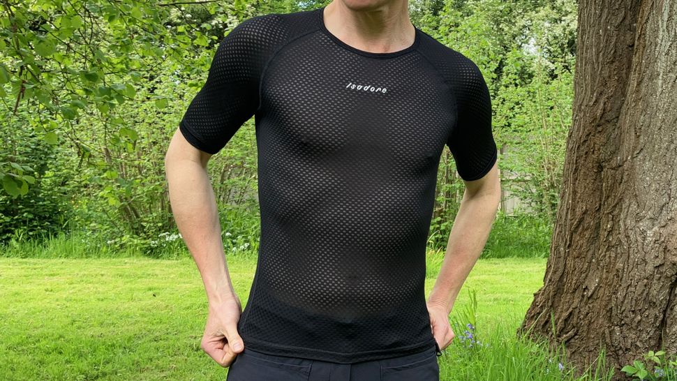 Best cycling base layers for summer the best options to keep you cool