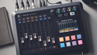 Tascam Mixcast 4