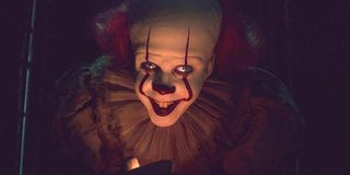Pennywise the clown smiling It: Chapter 2
