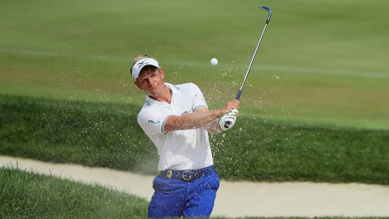 8 Tour Pro Bunker Play Tips Make More Sand Saves Golf Monthly