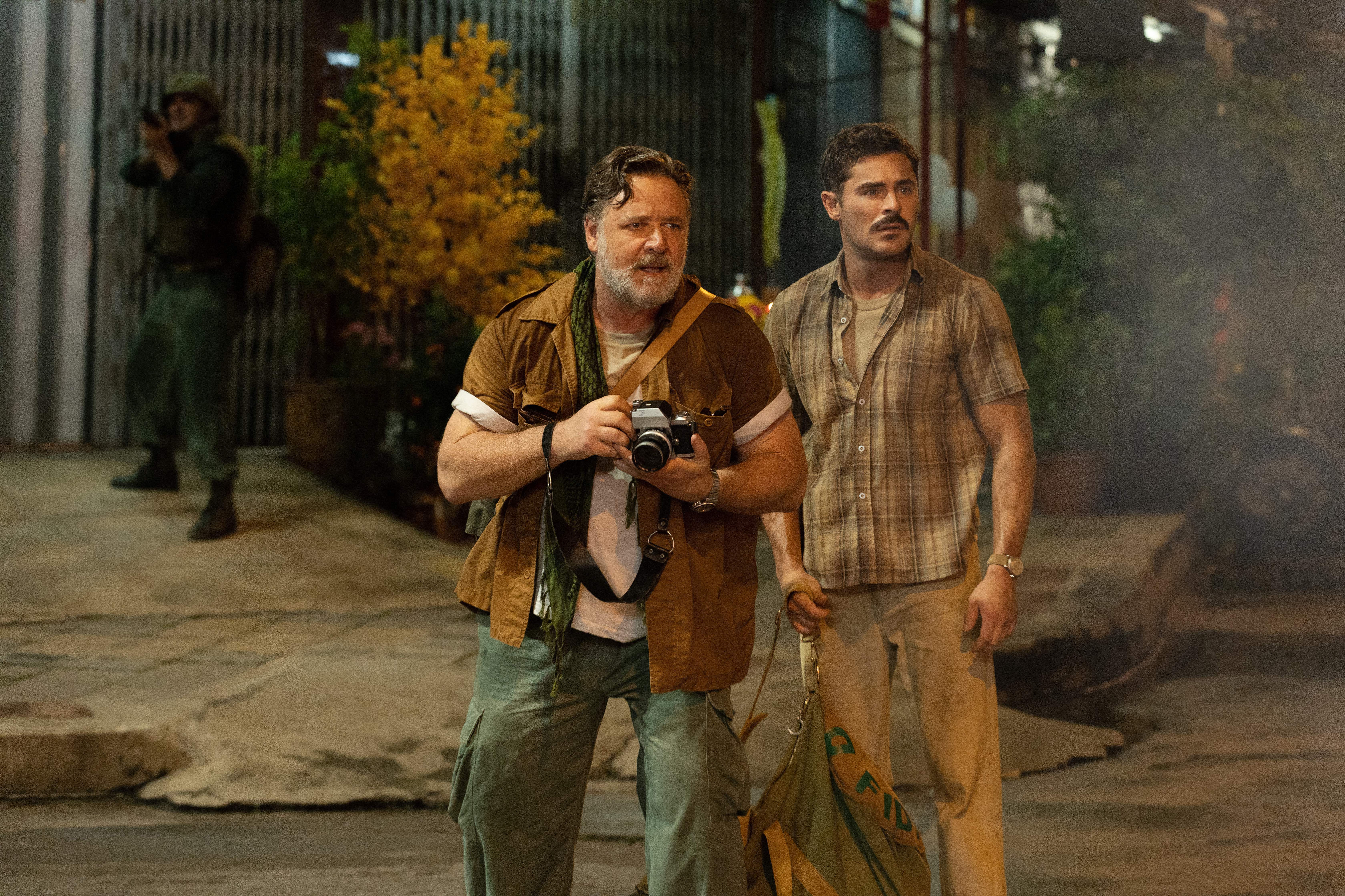 Russell Crowe and Zac Efron.