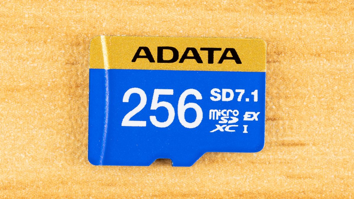 Adata Premier Extreme microSDXC SD7.1 Express Card