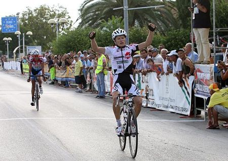 Russian rider Alexander Filippov (Gruppo Lupi) wins this year's GP Valdaso.