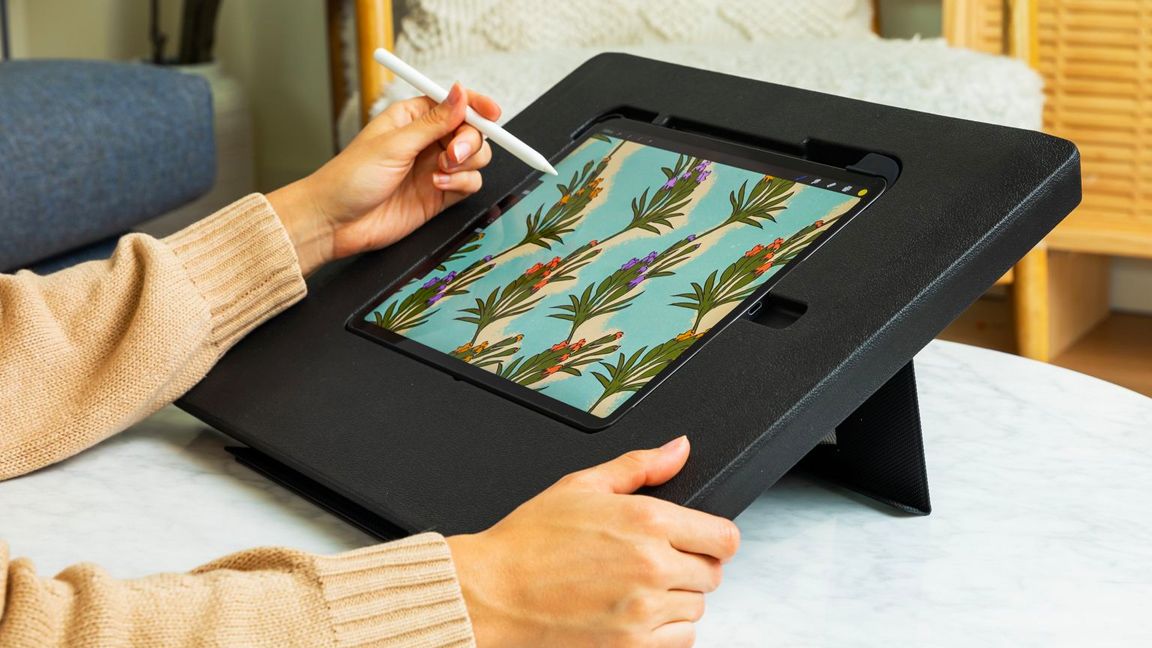 Astropad Darkboard for iPad; an iPad inside a large drawing tablet