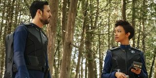 tyler and burnham star trek discovery cbs all access