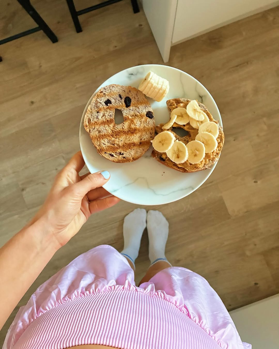 Peanut butter and banana on a bagel