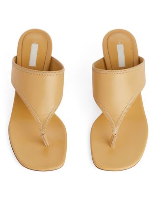 Leather Thong Sandals - Beige - Arket Gb