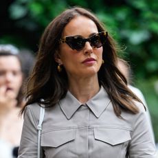 Natalie Portman styled light-wash jeans with chunky sneakers