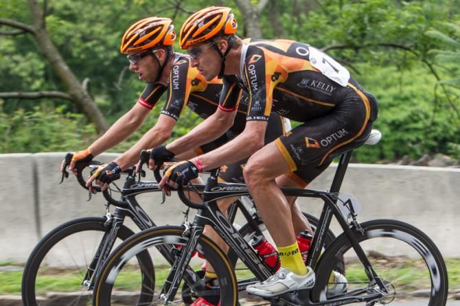 Tom Zirbel (Optum) and Scott Zwizanski take turns in the break