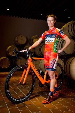 Damiano Cunego proudly shows off the Nippo-Vini Fantini 2017 kit