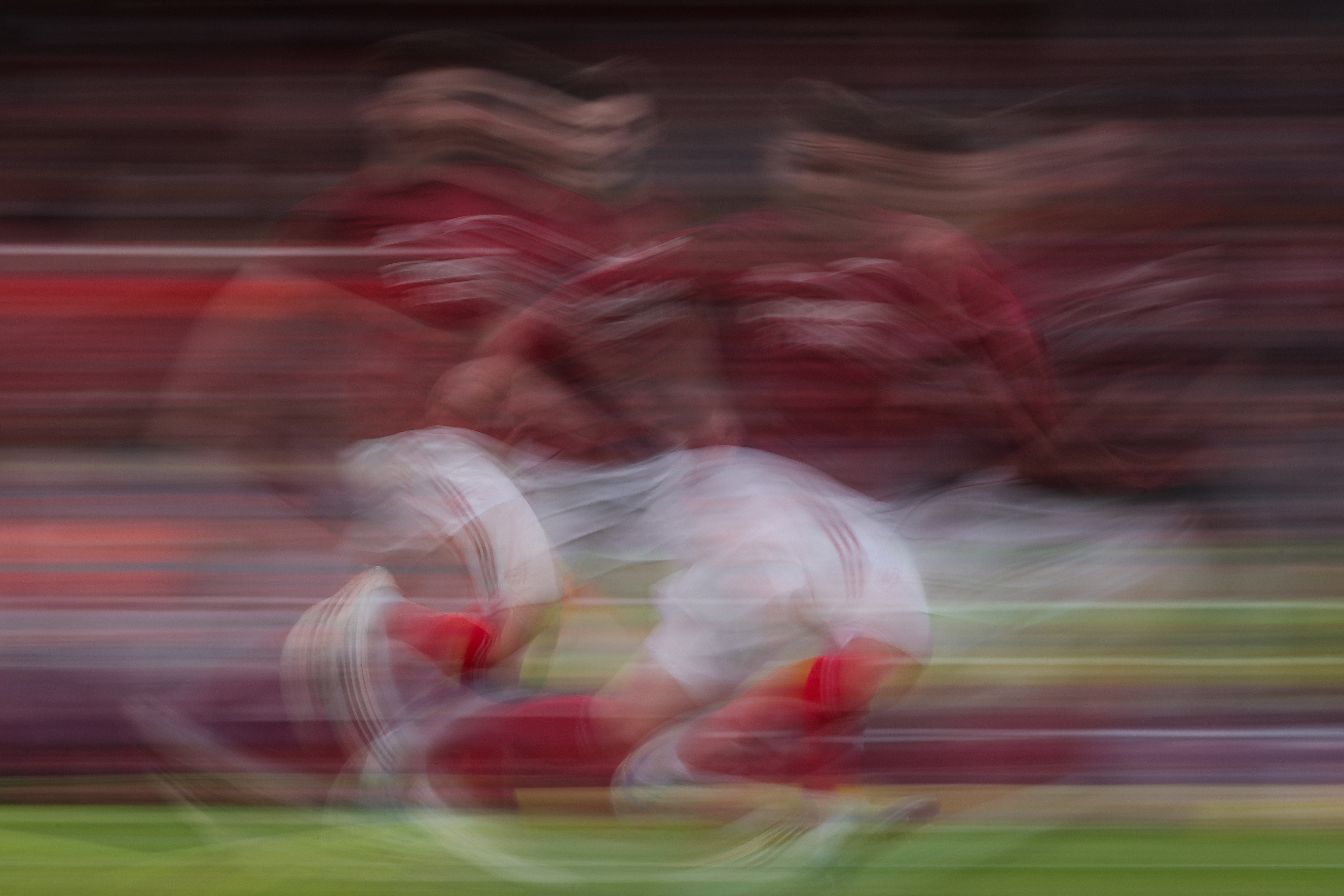 Arsenal's English midfielder #41 Declan Rice (L) and Arsenal's Swedish striker #14 Viktor Gyokeres (R) warm up ahead of the start of the English Premier League football match between Arsenal and Chelsea at the Emirates Stadium in London on March 1, 2026. (Photo by Adrian Dennis / AFP) / RESTRICTED TO EDITORIAL USE. No use with unauthorized audio, video, data, fixture lists, club/league logos or 'live' services. Online in-match use limited to 120 images. An additional 40 images may be used in extra time. No video emulation. Social media in-match use limited to 120 images. An additional 40 images may be used in extra time. No use in betting publications, games or single club/league/player publications. /