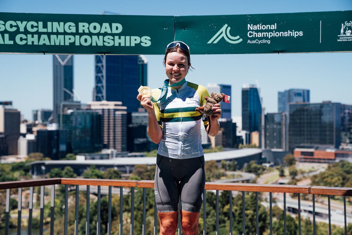 Lucinda Stewart (Liv AlUla Jayco Continental) claiming both titles at the elite and U23 women&#039;s road race