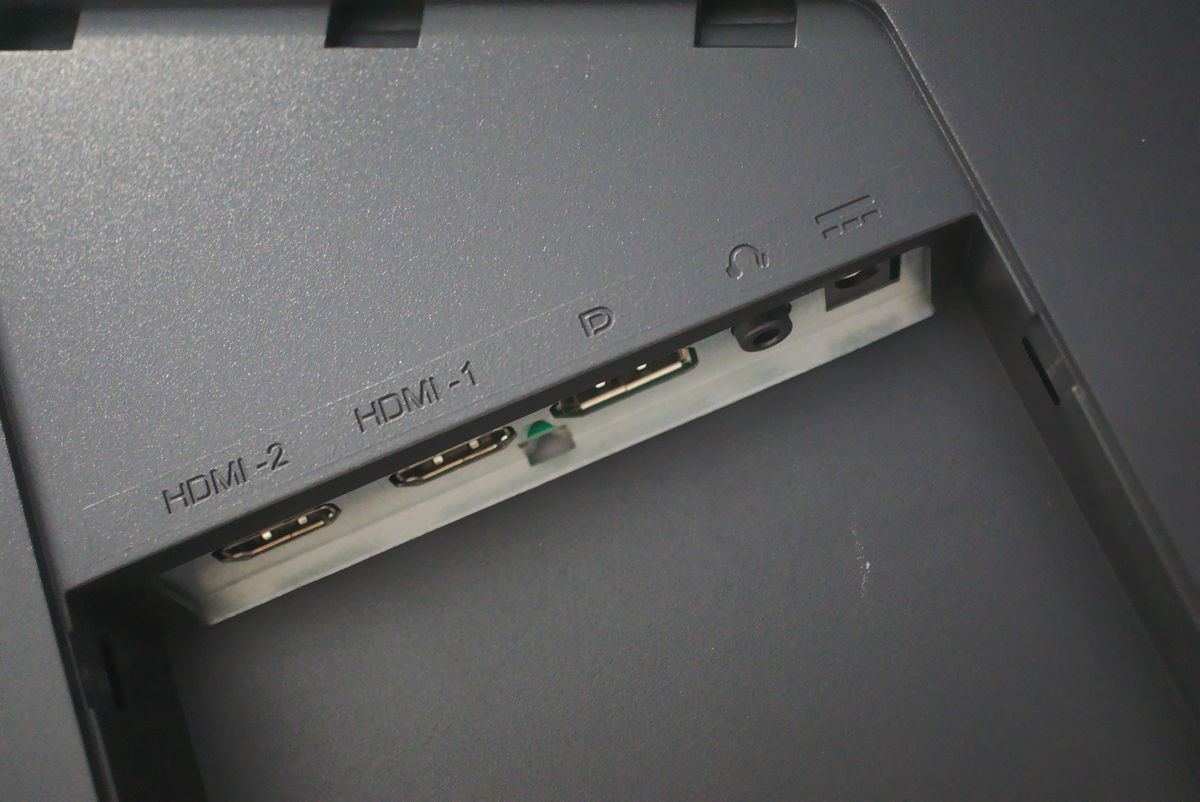 AOC Q27T1