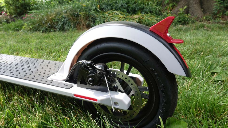 GoTrax XR Ultra electric scooter review Tom
