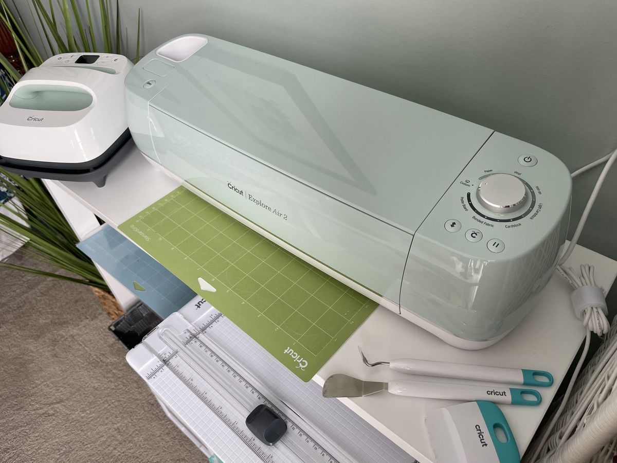 Best Cricut Accessories 2022