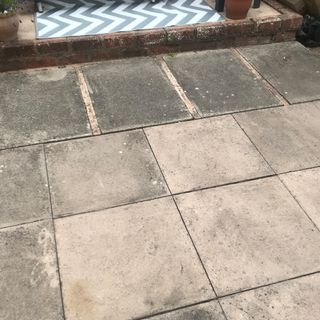 Before and after results of Worx pressure washer