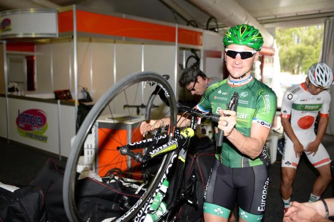 Thomas Voeckler before he crashed out with a broken collar bone