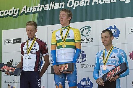 The Men's Open Time Trial podium (l-r): Jack Anderson (2nd), Cameron Meyer (1st), and Luke Roberts (3rd).