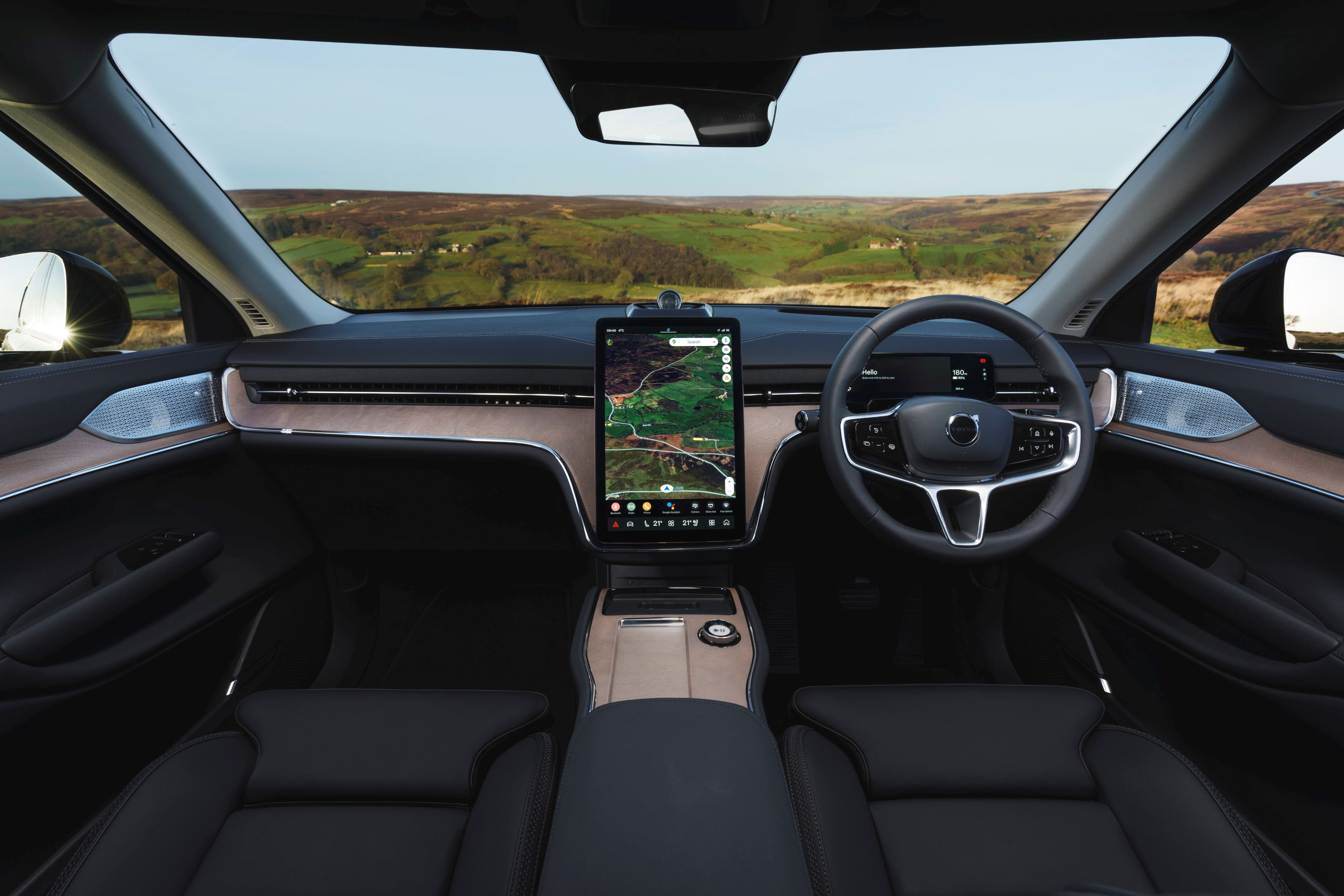 Volvo EX90 SUV