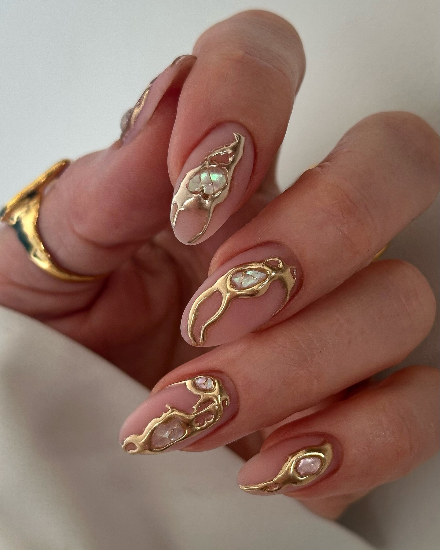 FW25 Nails