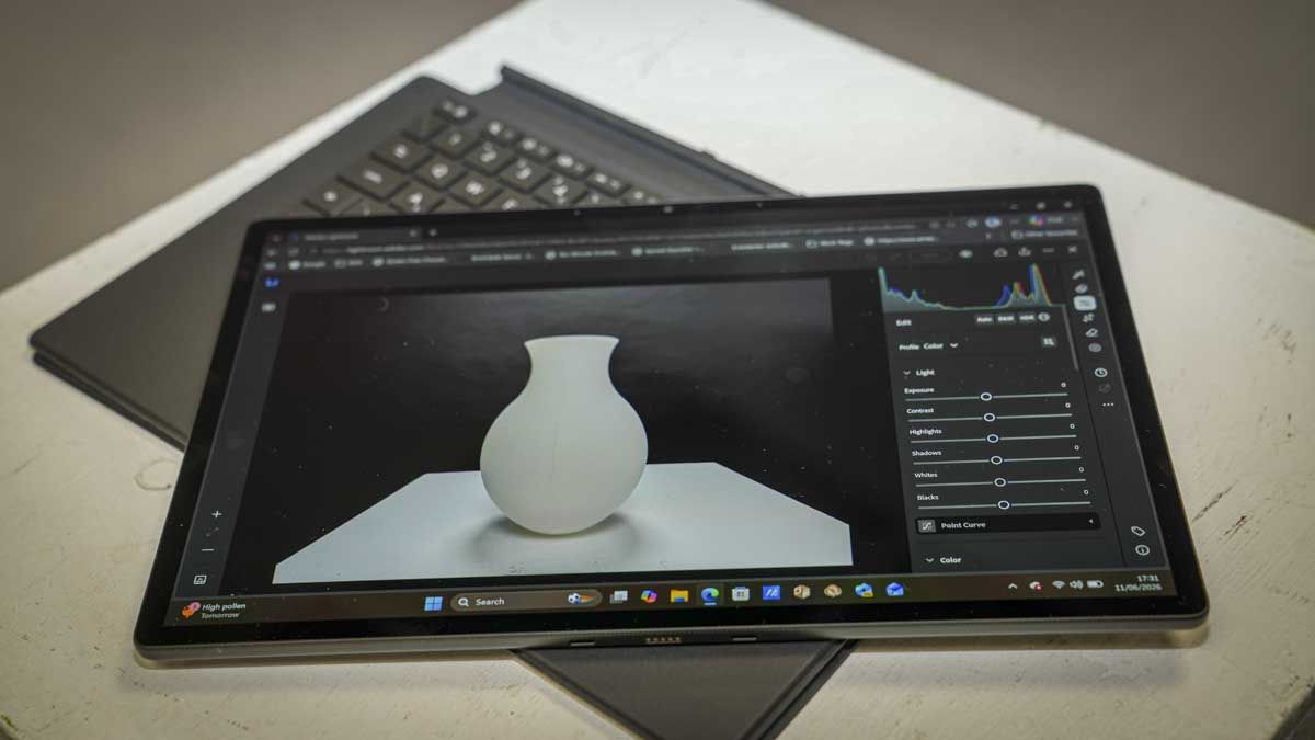 ASUS ProArt PZ14