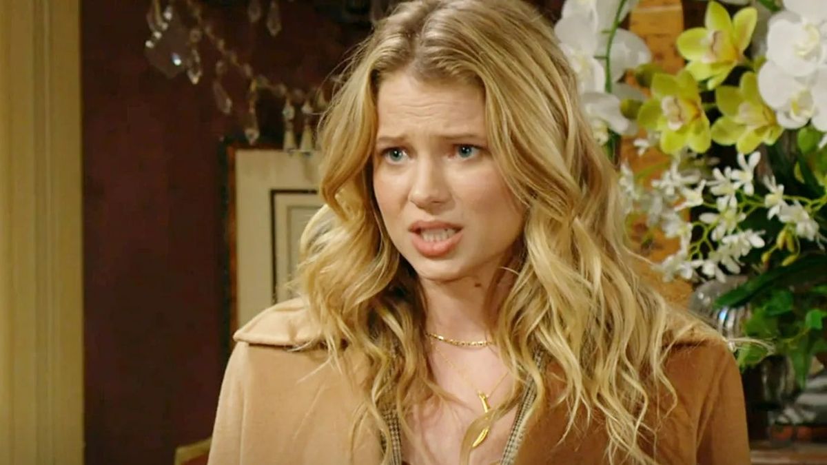 Allison Lanier as Summer annoyed in The Young and the Restless