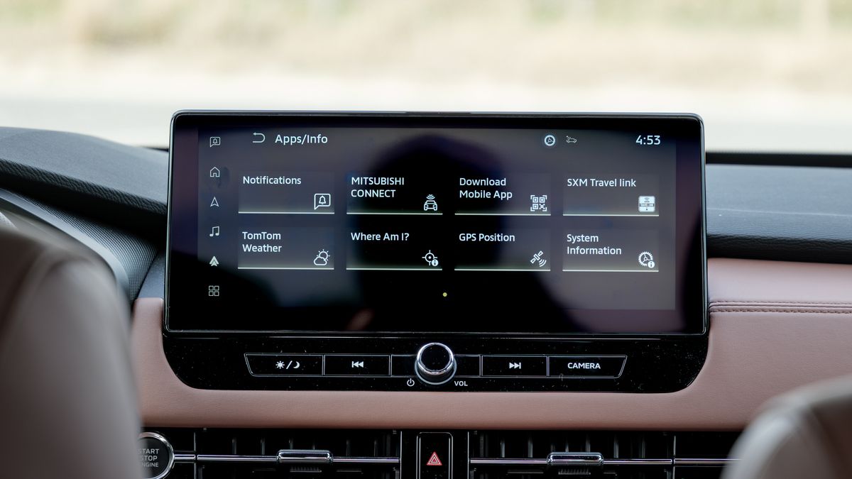 2026 Mitsubishi Outlander test drive.