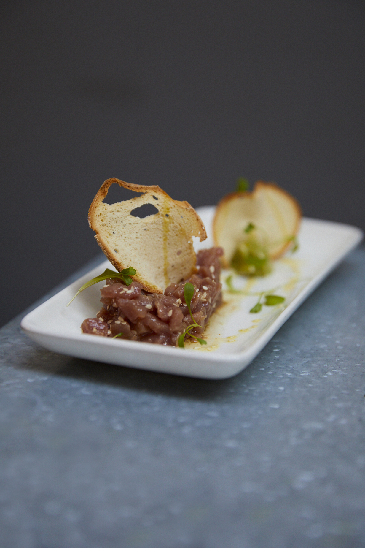 Plates of tuna tartare by London restaurant Escocesa
