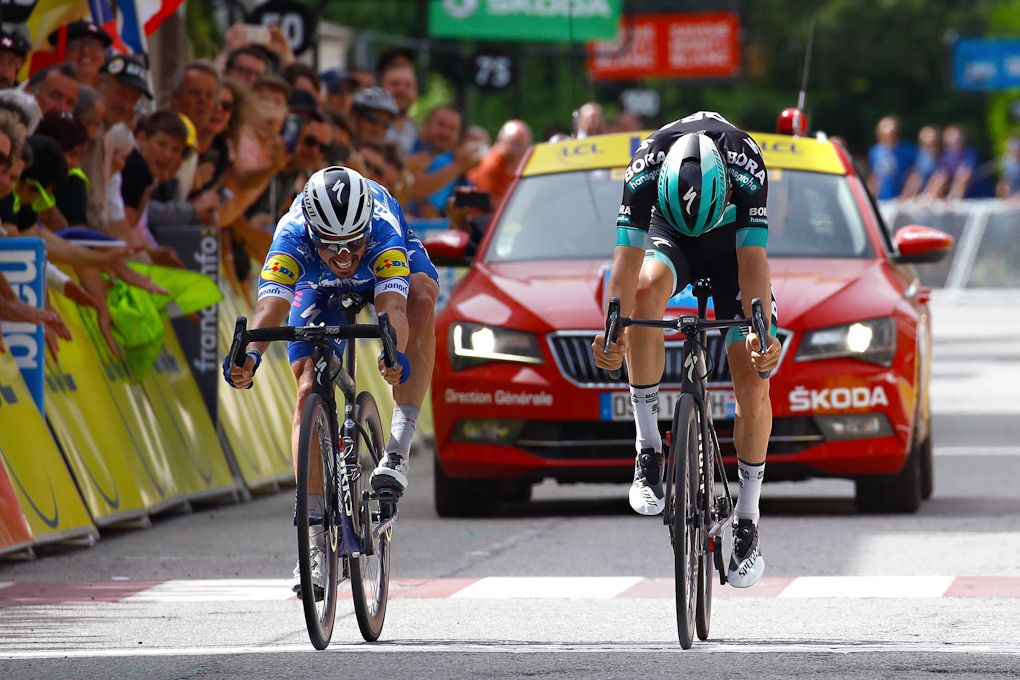 Julian Alaphilippe (Deceuninck-Quick Step) beats Gregor Muhlberger (Bora-Hansgrohe) to win stage 6 at Criterium du Dauphine
