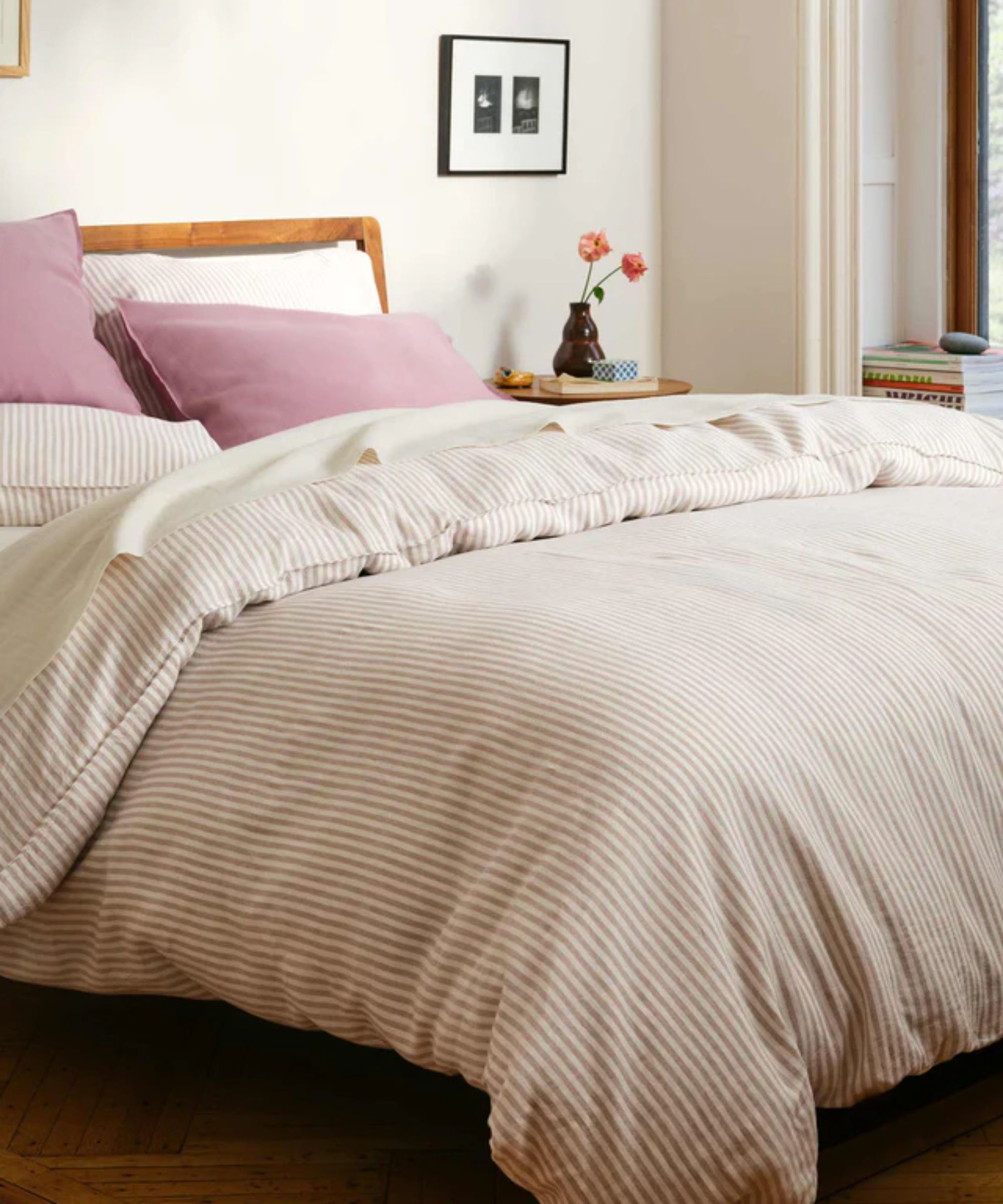 White taupe stripe bedding with candy pink pillowcases