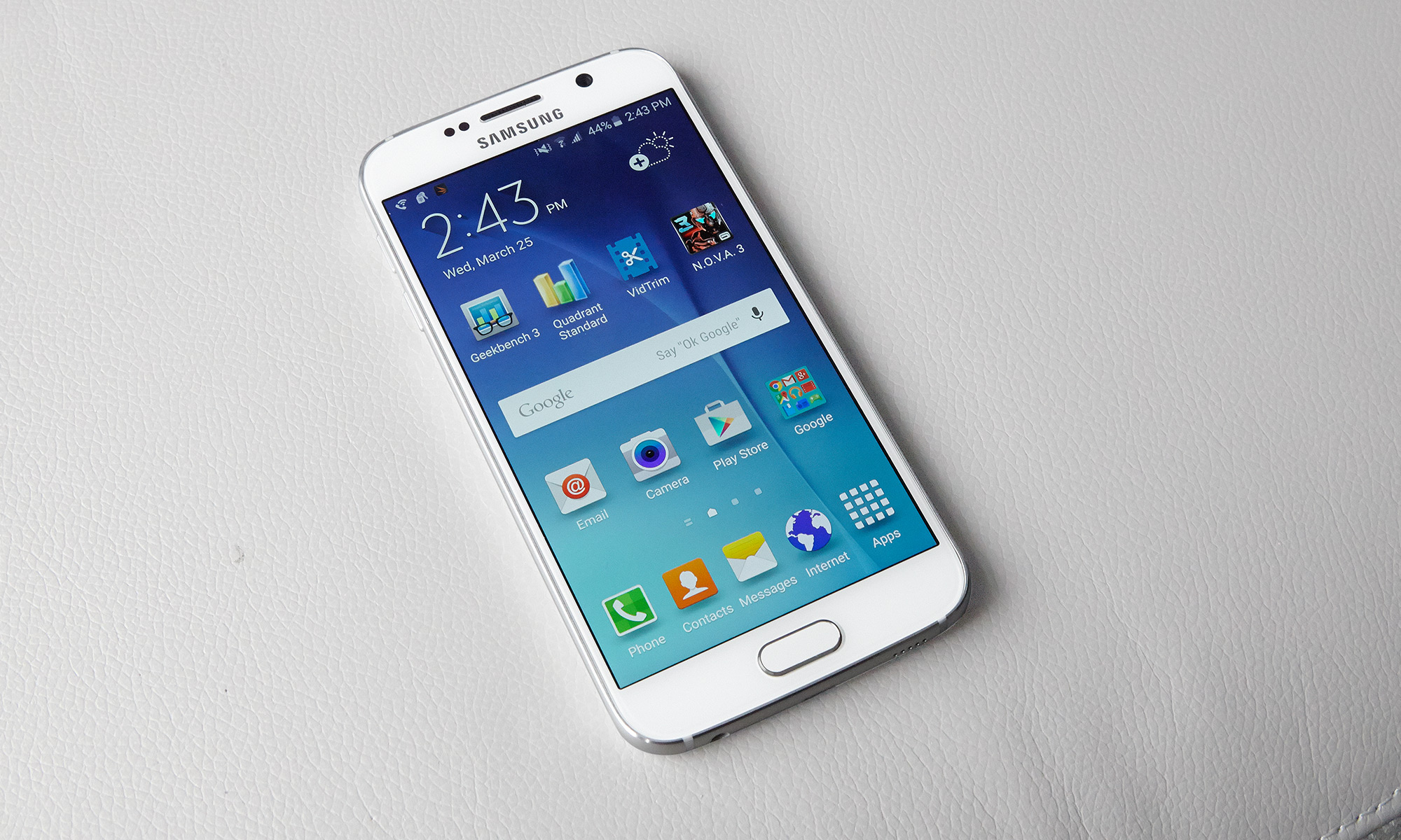Купить samsung киров. Samsung Galaxy s6 Blue. Samsung Galaxy a06s. Samsung Galaxy s6 оригинал. Самсунг s6 Лайт голубой.