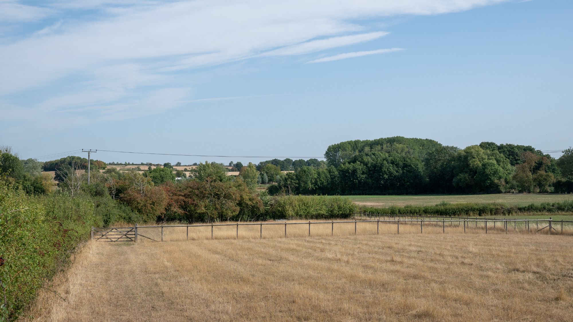 Huntsmans-Cottage-Stratford-Knight-Frank-800000-15.jpg
