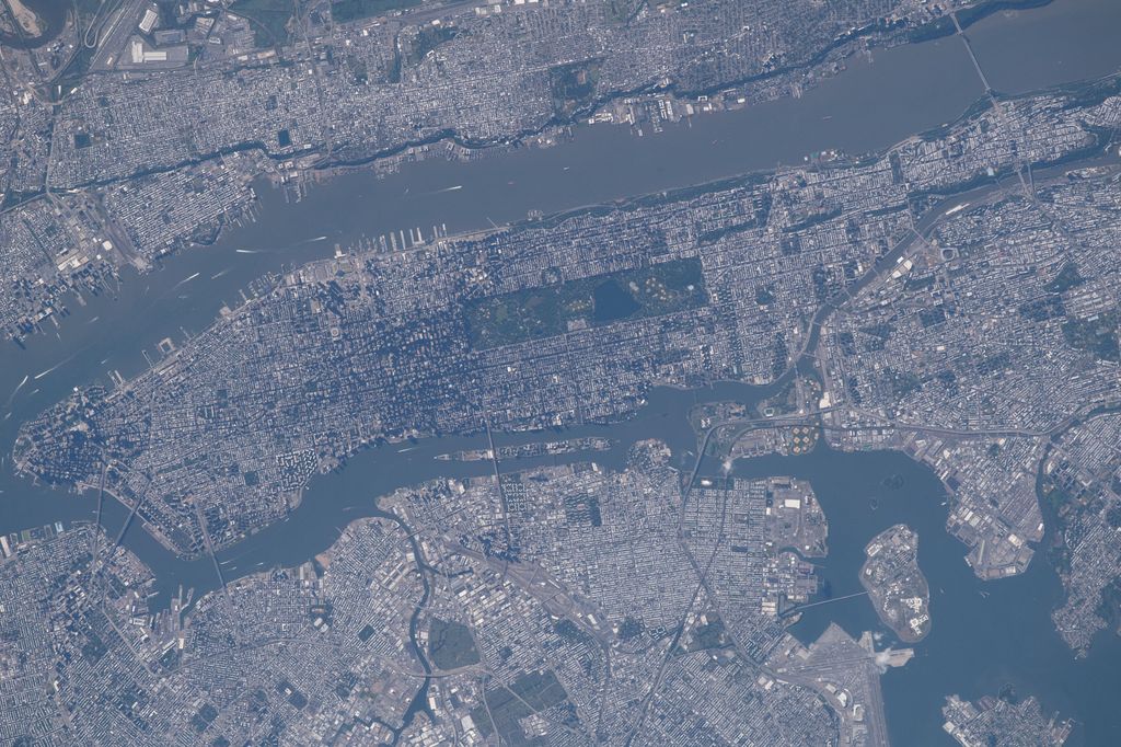 NASA Commemorates 9/11 with New Photos of New York from Space | Space