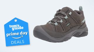 My mom hiked 500 miles in these walking shoes — and they’re 39% off in ...