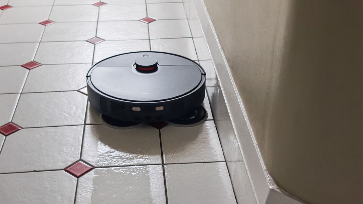 I tested the Xiaomi Robot Vacuum X20 Max and it’s a great all-round performer — when it actually works
