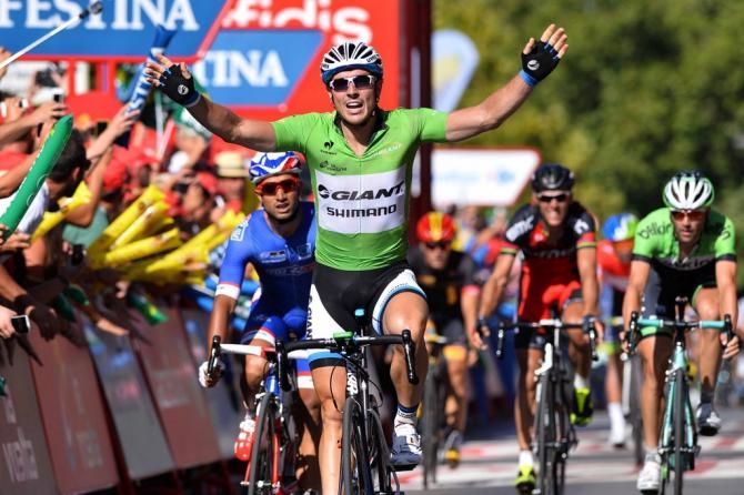 A big salute by John Degenkolb (Giant-Shimano)